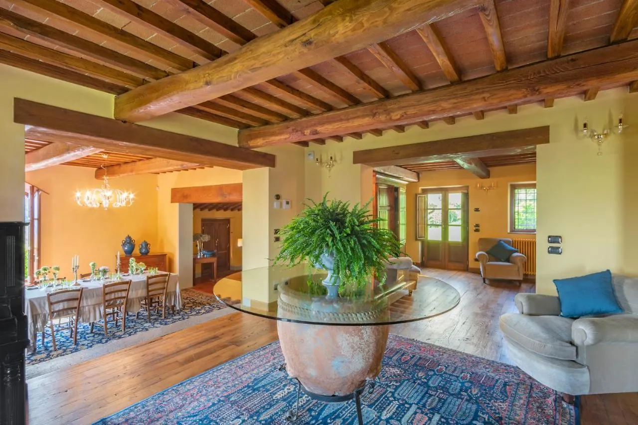 Vila Casa Loretta, Your Luxurious Getaway With Stunning Views Nievole Itálie