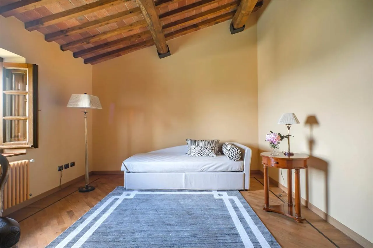 Casa Loretta, Your Luxurious Getaway With Stunning Views Nievole